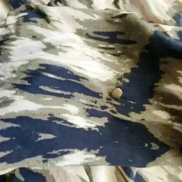 Charlie Jade Women's Romper with pockets and belt size small, - Picture 11 of 16